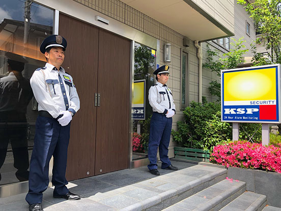 施設警備写真